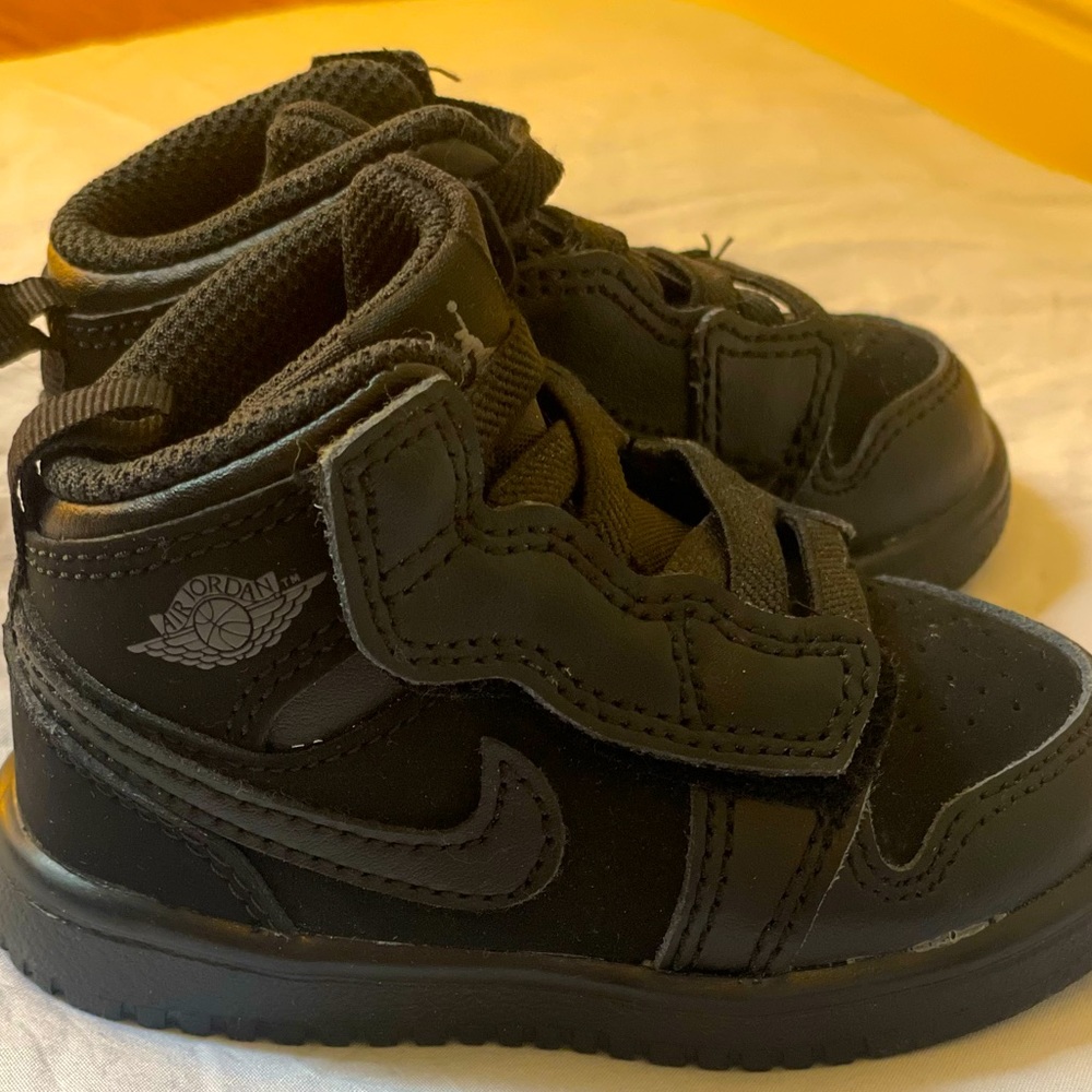 Black Nike Air Jordan’s (Baby Boy)